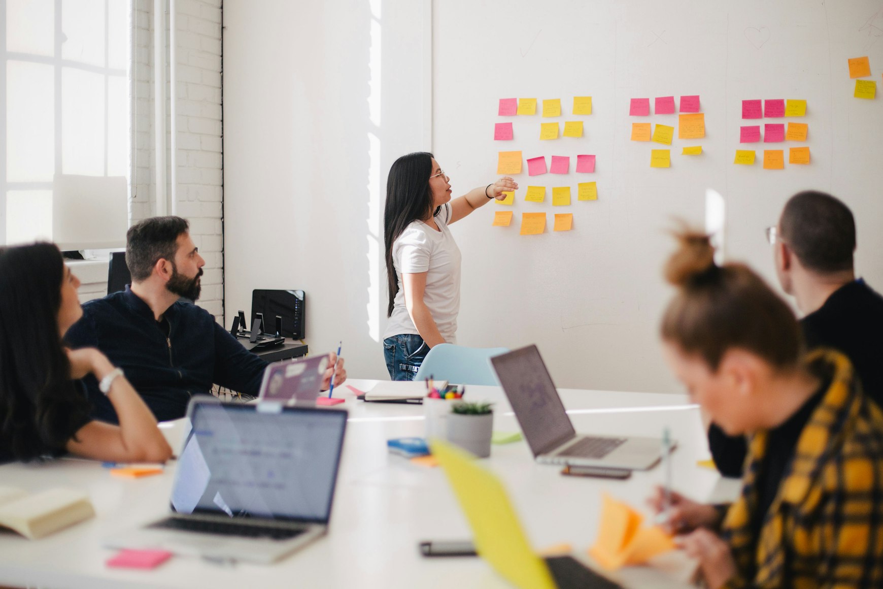 Talk of the Town: How to Join Conversations at Scale